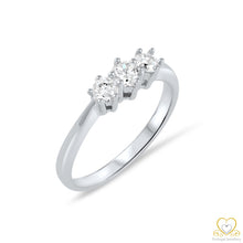 Load image into Gallery viewer, 9ct White Gold Ring 9AN016
