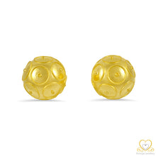 Load image into Gallery viewer, 19.2ct Gold Stud 8mm Earrings BR042
