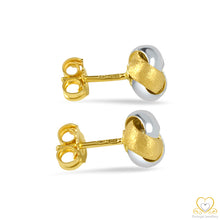 Load image into Gallery viewer, 19.2ct Gold Stud 7mm Earrings BR039
